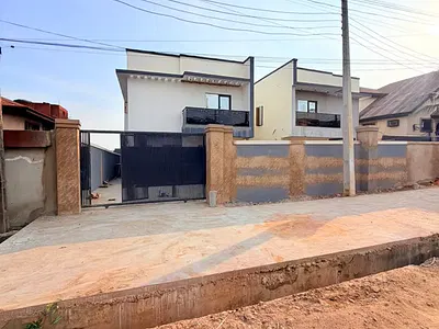 Exquisitely Built 5 Bedroom Detached Duplex — Omole Phase 2, Ikeja, Lagos