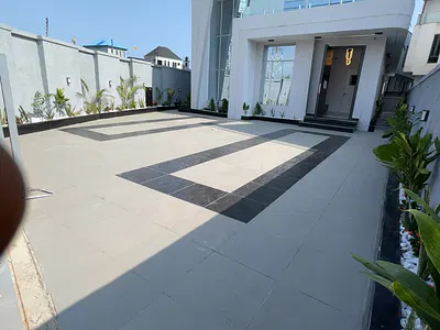 Contemporary 5 Bedroom Detached Duplex with Swimming Pool, Gym &cinema — Lekki, Lagos