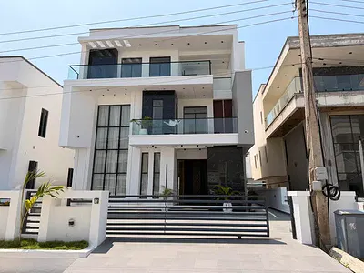Luxury 5 Bedroom Detached House with Swimming Pool, Cinema and BQ — Megamound Estate, Ikota, Lekki, Lagos