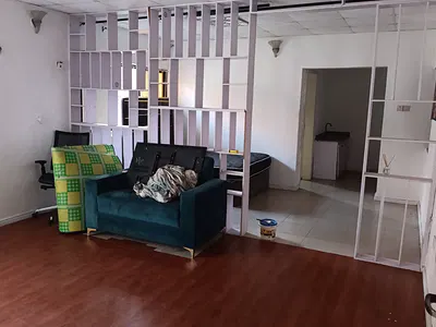 1 Bedroom Self Contain Flat — Oriwu Street Elf Bus Stop, Lekki Phase 1, Lekki, Lagos