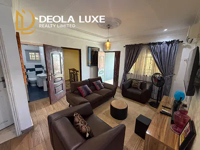 A Nice Furnished- 1 Bedroom Apartment (Penthouse) — Victoria Island (VI), Lagos
