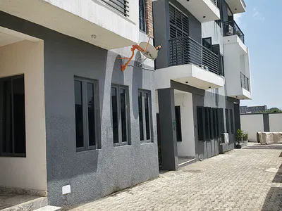 5 Bedroom Terraced Duplex + BQ — Jahi, Abuja