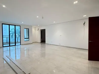 4 Bedroom Apartment with Swimming Pool and Elevator — Ikoyi, Lagos