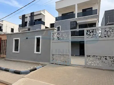 6 Bedroom Detached Duplex — Ikeja GRA, Ikeja, Lagos