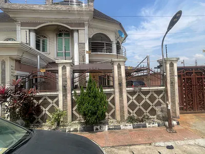 Well Spacious 5 Bedroom Duplex with Flats in a Secured Estate — Agege, Lagos