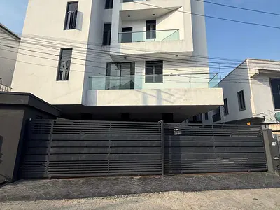 1 Bedroom Flat / Apartment — Lekki, Lagos