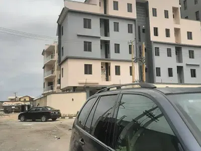 Serviced 2 Bedroom En-Suite Flat on 3rd Floor — Lekki, Lagos
