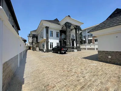 Royal 7 Dedrooms Fully Detatched Duplex with 2 Rooms Service Quarters — U3 Estate, Lakki Phase 1 Right Side, Lekki Phase 1, Lekki, Lagos
