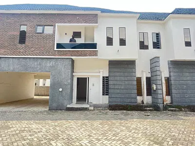 4 Bedroom Terraced Duplex — Lekki, Lagos