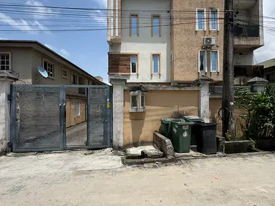 3 Bedroom Flat with Gym — Lekki, Lagos