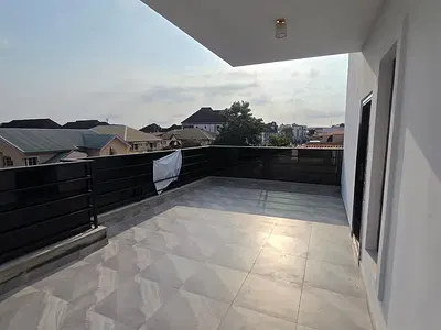 5 Bedroom Detached Duplex — Magodo, Lagos