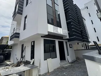 4 Bedroom Detached House — Lekki, Lagos
