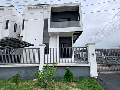 5 Bedroom Detached Duplex with BQ — Ajah, Lagos