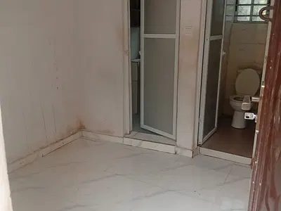 A Decent Room Self Contain — Ajibola Crescent, Alapere, Ketu, Lagos