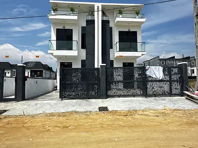 Solidly Built 4 Bedroom House — Lekki, Lagos
