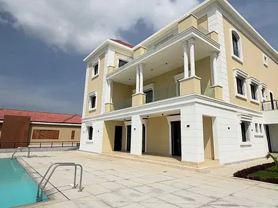 Luxury 10 Bedroom Villa with Swimming Pool — Sunrise Hills, Asokoro District, Abuja