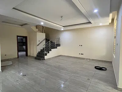 4 Bedroom Terraced Duplex with BQ — Guzape Main, Guzape District, Abuja