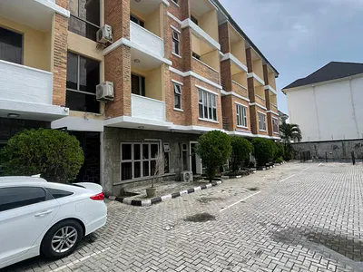 3 Bedroom Flat — Lekki, Lagos