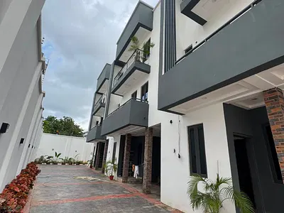 Brand New 4 Bedroom Terraced Duplex — Jahi, Abuja