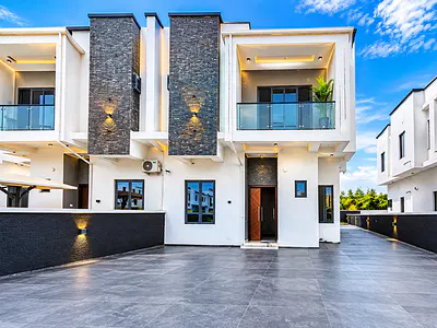 Brand New 4 Bedroom Semi Detached Duplex + BQ Can Park 15cars — Lekki, Lagos