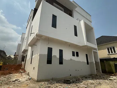 5 Bedroom House — Magodo, Lagos