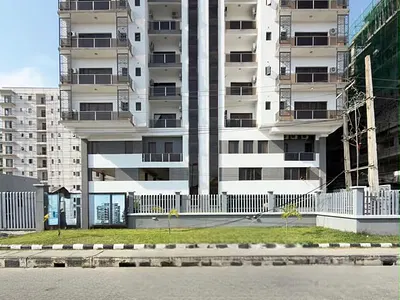 2 Bedroom Apartment with Pool and Elevator — Lekki Phase 1, Lekki, Lagos