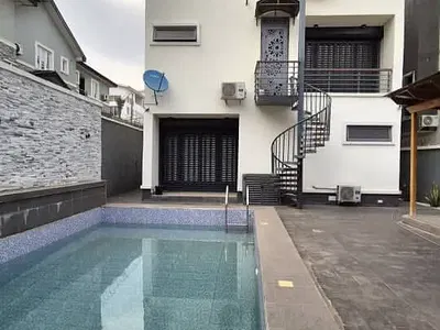 8 Bedroom Duplex — Ikeja, Lagos