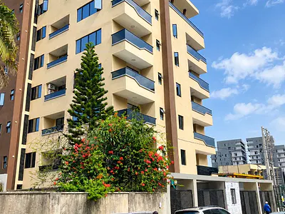 3 Bedroom Luxury Flat with BQ — Ikoyi, Lagos
