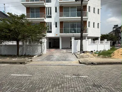 2 Bedroom Apartment — Lekki Phase 1, Lekki, Lagos