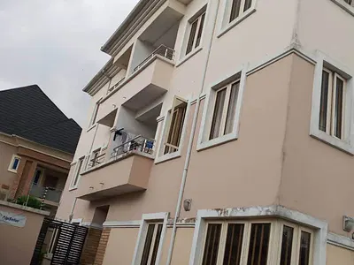 Newly Renovated 5 Bedroom Semi Detached Home with BQ — Adeniyi Jones, Ikeja, Lagos