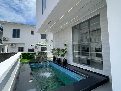5 Bedroom Detached Duplex — Lekki, Lagos