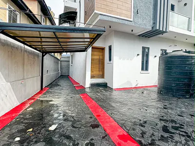Good Deal! 5 Bedroom Semi Detached Duplex — Lekki, Lagos