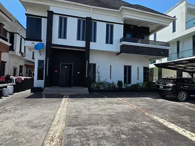 5 Bedroom Fully Furnished Detached Duplex — Lekki, Lagos
