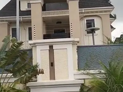 Standard 7 Bedrooms Fully Detached Duplex — Maitama District, Abuja