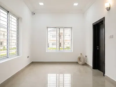 2 Bedroom Flat / Apartment — Lekki, Lagos