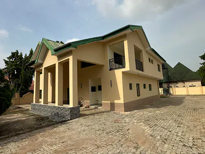 6 Bedroom Fully Detached Duplex with 2 Bedroom Guest Chalet — 6th Avenue Gwarimpa, Gwarinpa, Abuja
