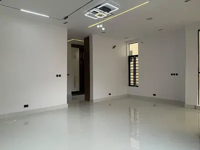 Spacious 3 Sets of Mini Flat — Adewole Kuku, Lekki Phase 1, Lekki, Lagos