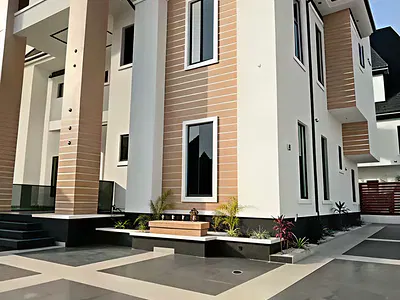 5 Bedroom Luxury Fully Automated House — Sunnyvale Road, Lokogoma District, Abuja