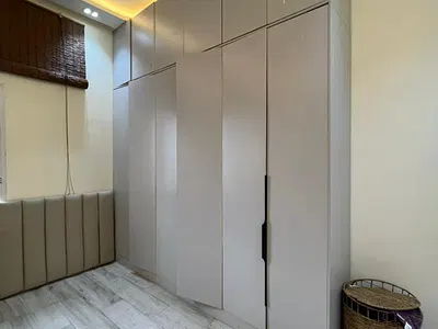 3 Bedroom Flat / Apartment with Inverter — New Commission Road, Old Ikoyi, Ikoyi, Lagos