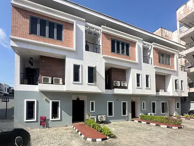 4 Bedroom Terraced Duplex with En-Suite Bedrooms — Ikate, Lekki, Lagos