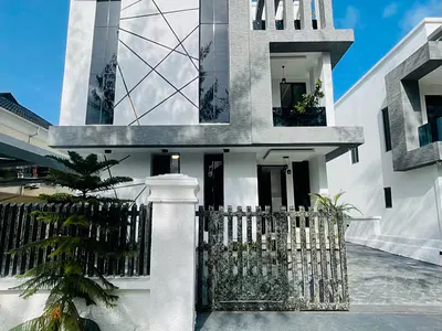 5 Bedroom Detached Duplex — Ikota, Lekki, Lagos