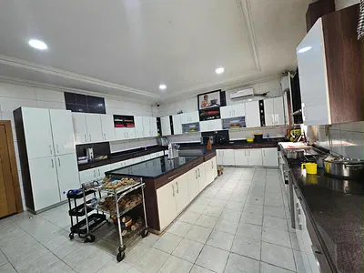 6 Bedroom Detached House — Wuse 2, Abuja