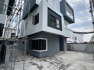 Fully Serviced 4-Bedroom Duplex with a BQ — Orchid Road, Lekki, Lekki Expressway, Lekki, Lagos