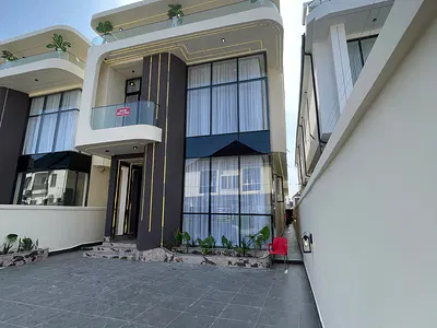 Luxury 5-Bedroom Fully Detached Duplex — Orchid, Lekki, Lagos