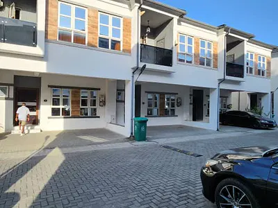 5 Bedroom Terrace — Royal Pine Estate, Lekki, Lagos