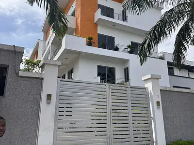 4 Bedroom Maisonette Apartment — Ikoyi, Lagos