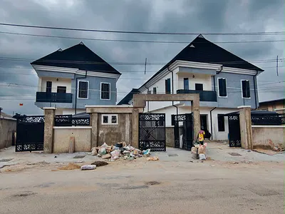 4 Bedroom Detached Duplex +BQ with Solar Inverter — Ikeja, Lagos