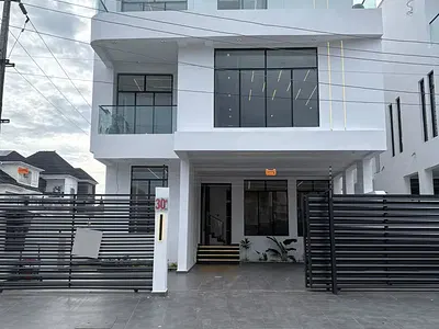 A 5 Bedroom Duplex with a Pool and BQ — Chevron Drive, Lekki, Lagos