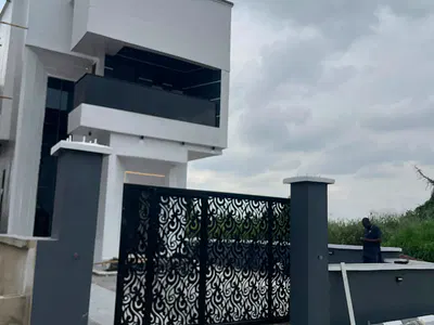 Tastefully Finished 4 Bedroom Duplex — Blue Stone Favour Estate Mowe, Mowe Town, Ogun
