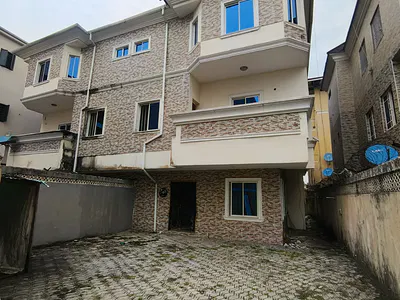 Well Maintained 4 Bedroom Semi Detached Plus BQ — Alpha Beach, New Road, Lekki, Lagos